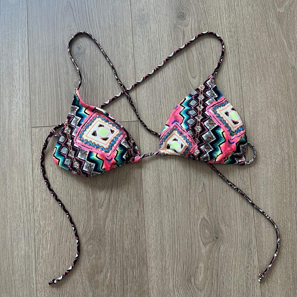 Volcom Bright Color Multicolor Bikini Swim Top - size L